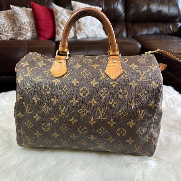 ❌SOLD❌Authentic Louis Vuitton Monogram Speedy 30 Handbag - Picture 5 of 16